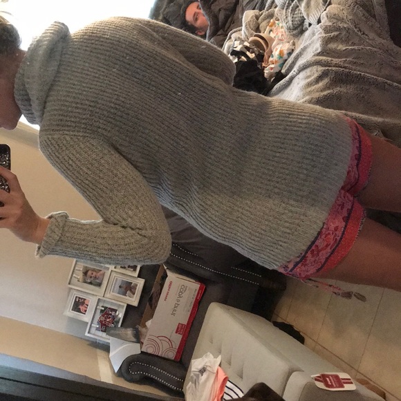 Cowlneck sweater tunic - Picture 4 of 4